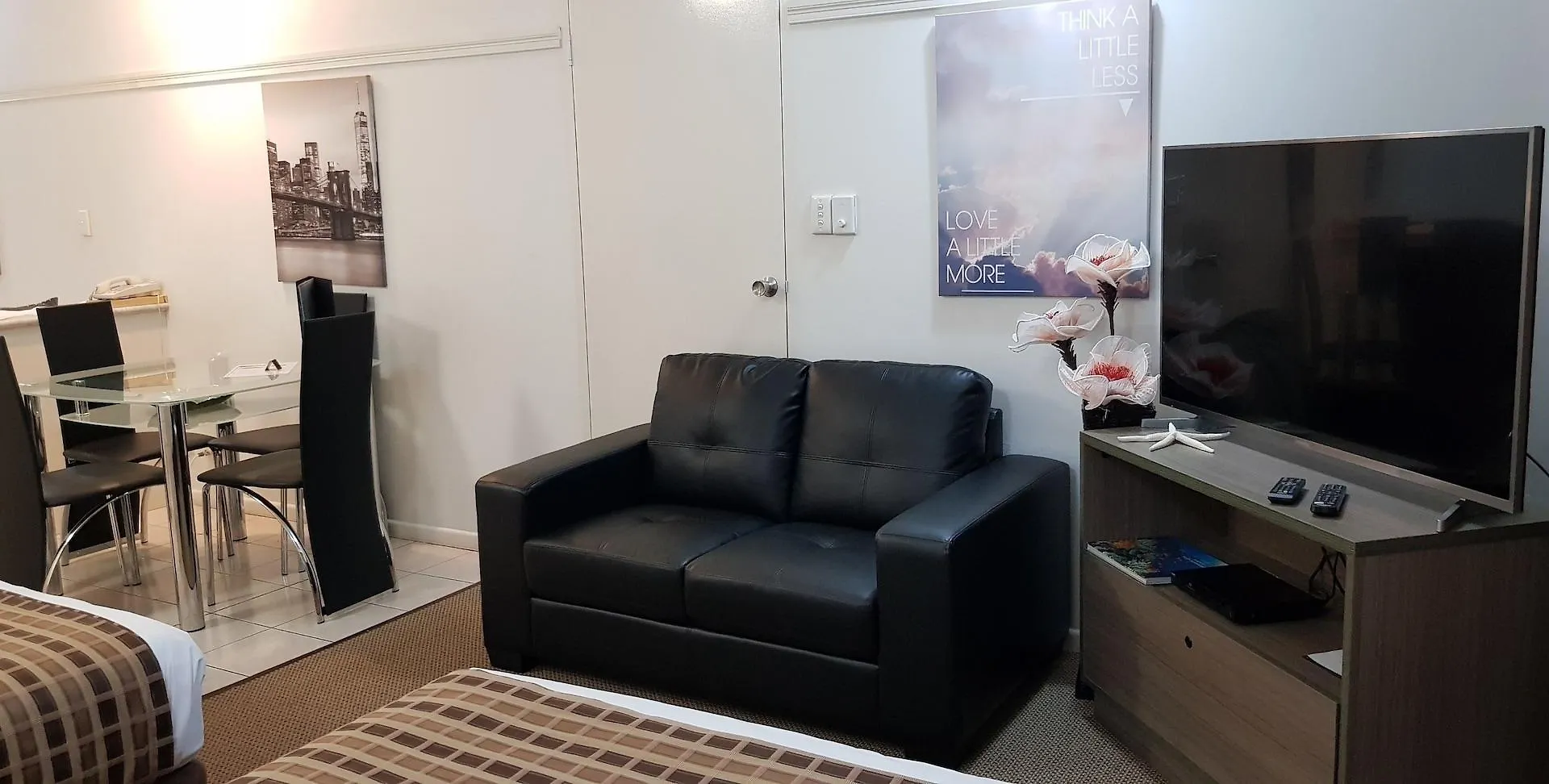 Reef Palms Motel Cairns